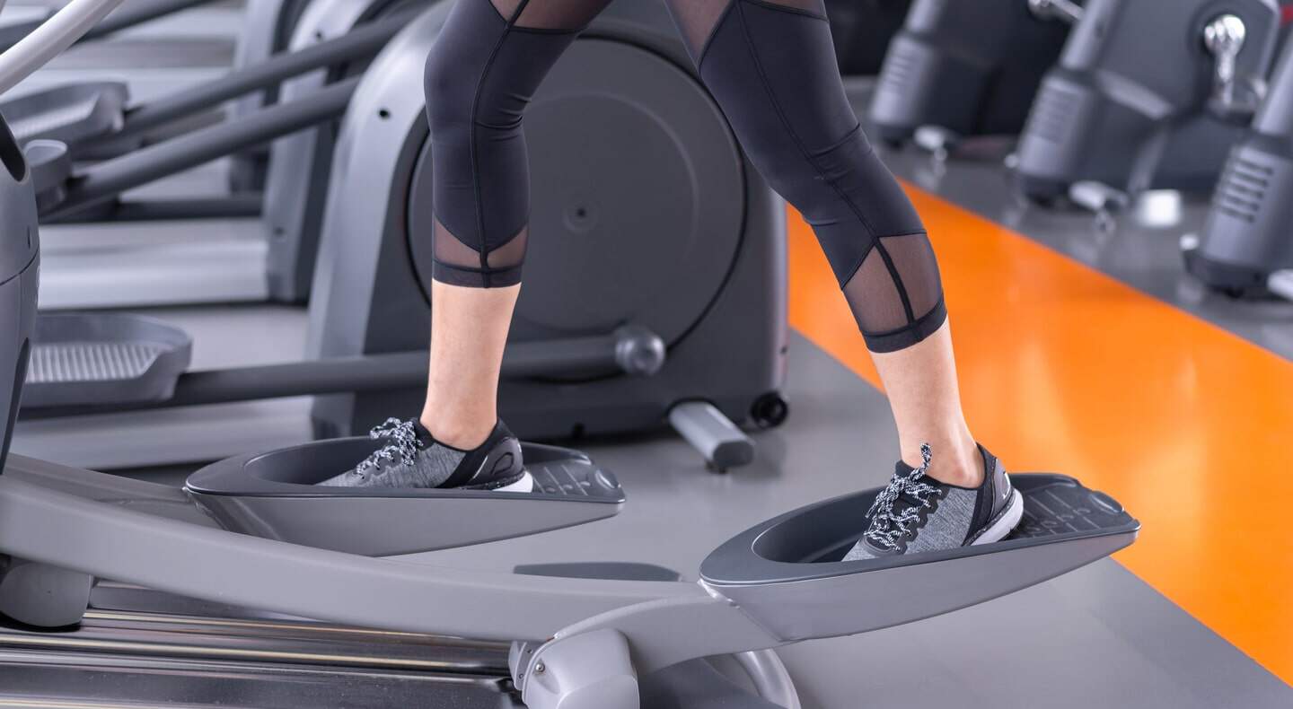 Como usar os aparelhos da academia  Quais partes do corpo cada exercício  trabalha? 
